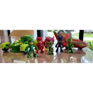PJ Masks Action Figure Lot w/ Vehicles!